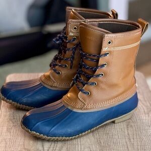 Land End duck boots, women’s size 8